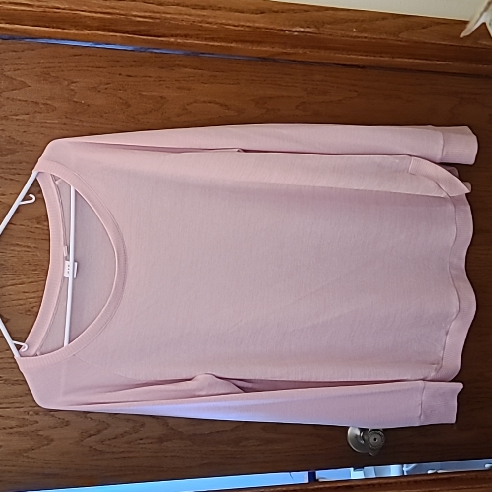 Gap light pink light loose fit sweaters